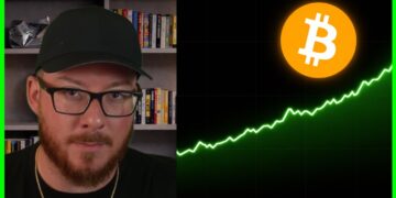 🚨 Bitcoin's Biggest Move Is Closer Than You Think