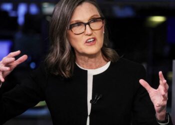 Cathie Wood's Ark Buys $21M in Block, $2.3M in SpaceX
