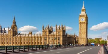 Ethics Probe Resumes After Pro-Crypto Farage Wins By-Election