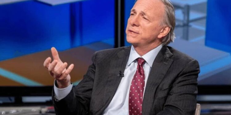 Ray Dalio Predicts US Debt Crisis and Backs Bitcoin, Gold Over Bonds