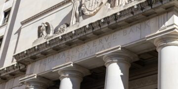 Tokenization Threatens Deposit Stability, Dallas Fed Researchers Warn